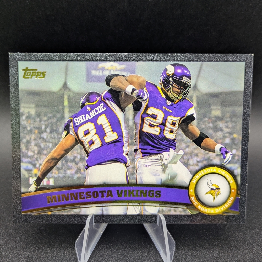 2011 Topps Minnesota Vikings #289 Team Card Black #d 39/55 Adrian Peterson HOF